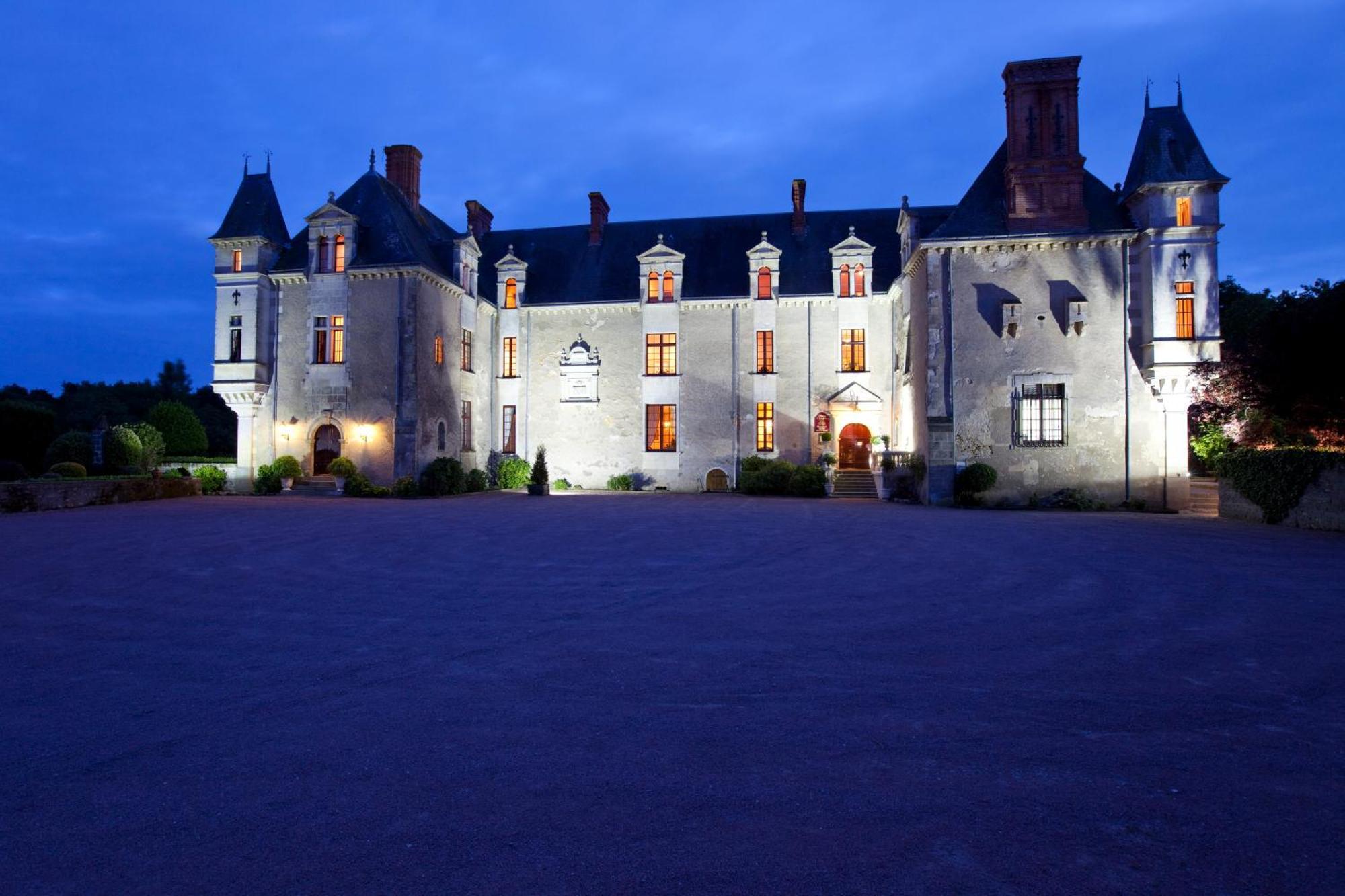 Chateau De La Verie Шалан Екстериор снимка