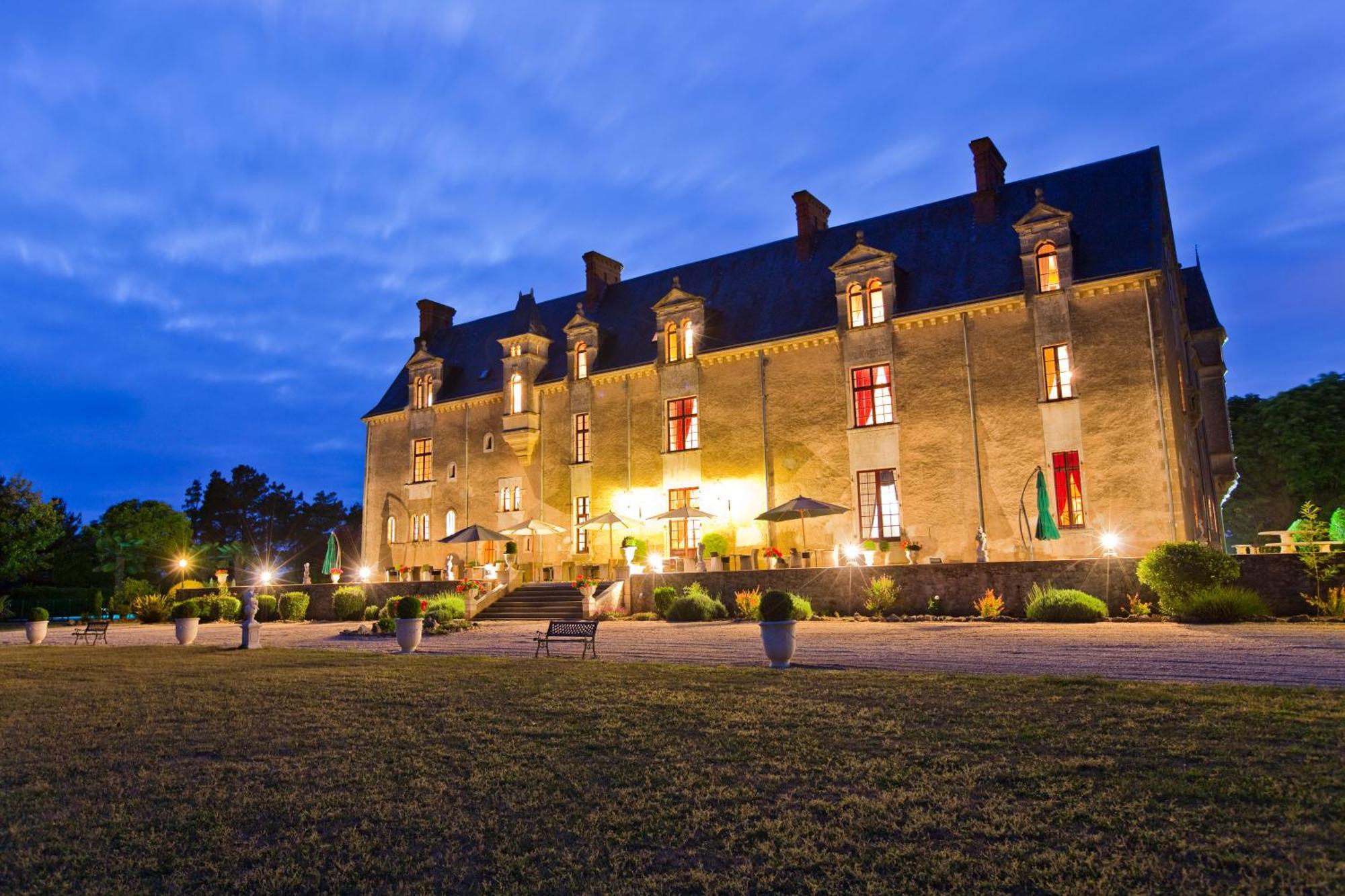 Chateau De La Verie Шалан Екстериор снимка