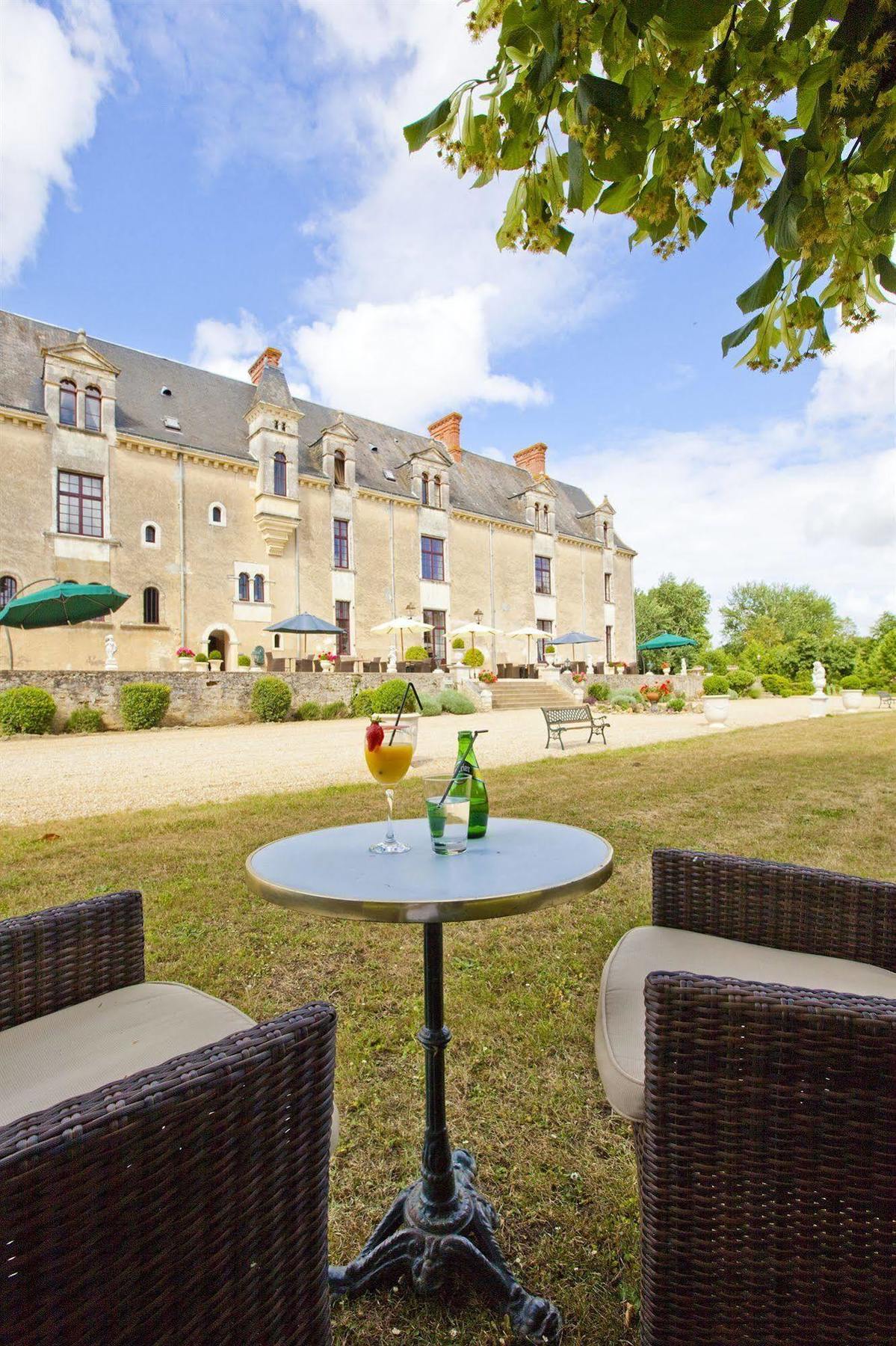 Chateau De La Verie Шалан Екстериор снимка